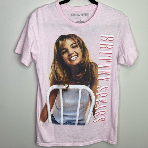 Britney Spears pink t shirt‎ size small - Picture 1 of 9